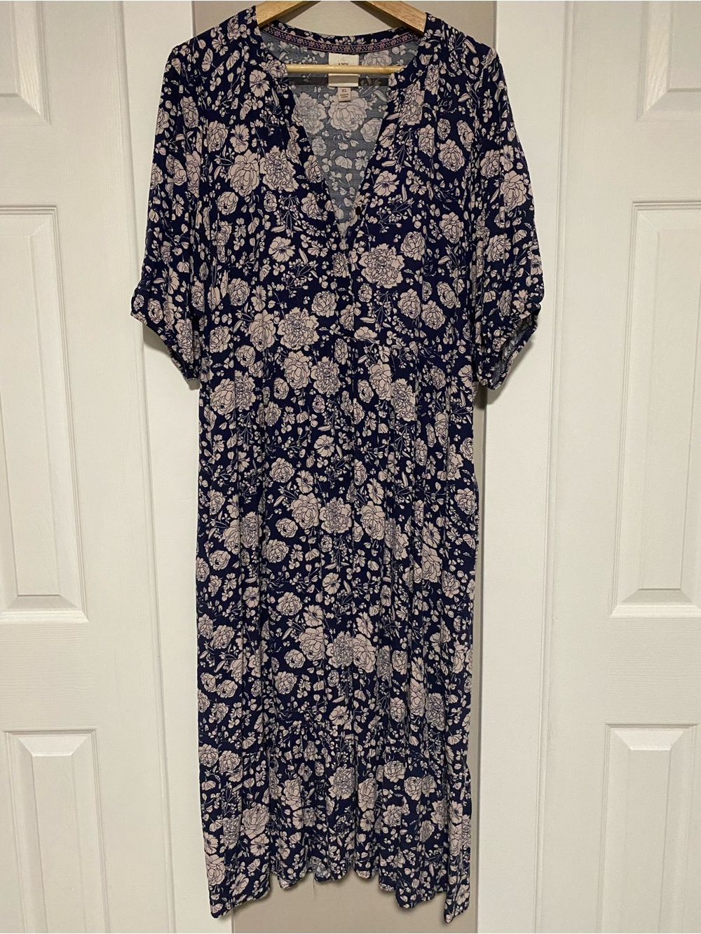 Knox Rose Navy and Pink Floral Maxi Dress